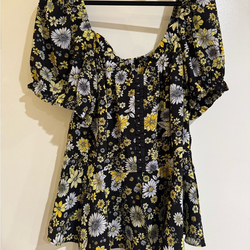 City Chic Blue and Yellow Flutter Sleeve Blouse